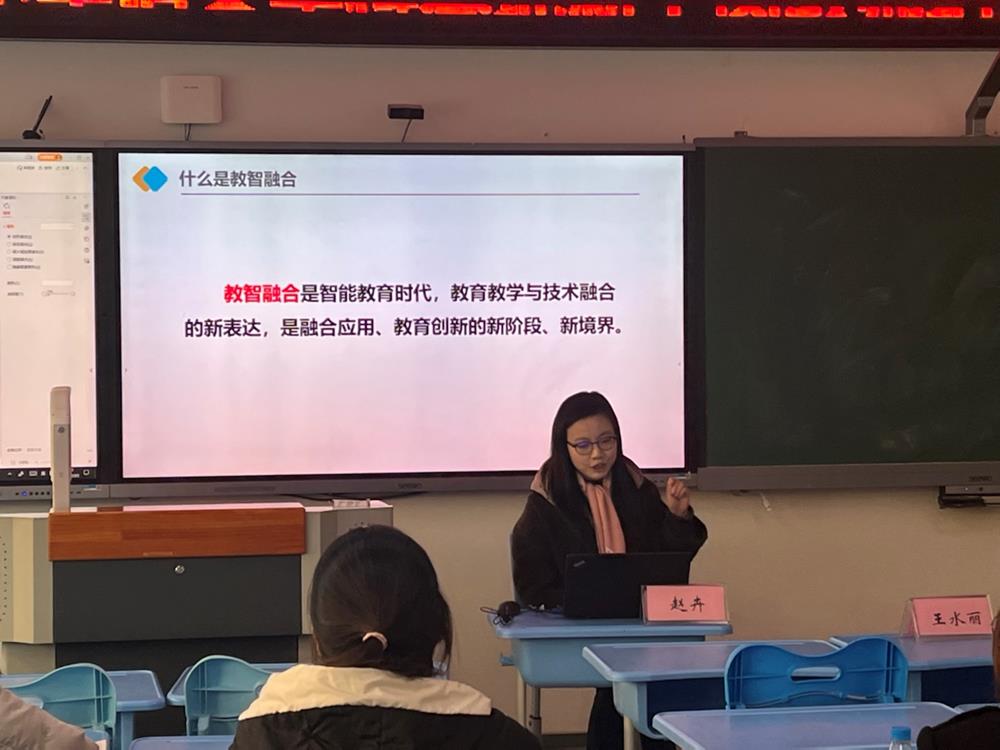 b1f6113637d54c7294f2a70169d28771.jpg b1f6113637d54c7294f2a70169d28771.jpg