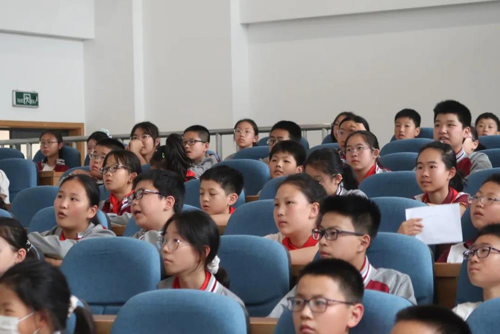 401ba903f2aa49b6bef3fa1ebc381864.jpg 401ba903f2aa49b6bef3fa1ebc381864.jpg