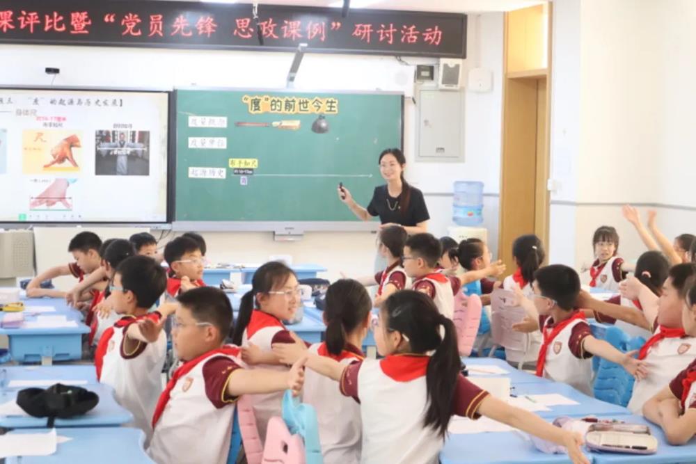 04bbe96da49c4a7e8c6dd0566959ce8d.jpg 04bbe96da49c4a7e8c6dd0566959ce8d.jpg