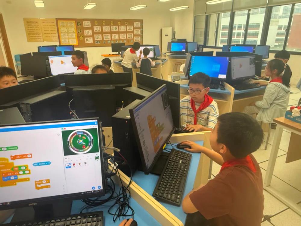 42998b934e4148cbba5ea2bf74a2692f.jpg 42998b934e4148cbba5ea2bf74a2692f.jpg