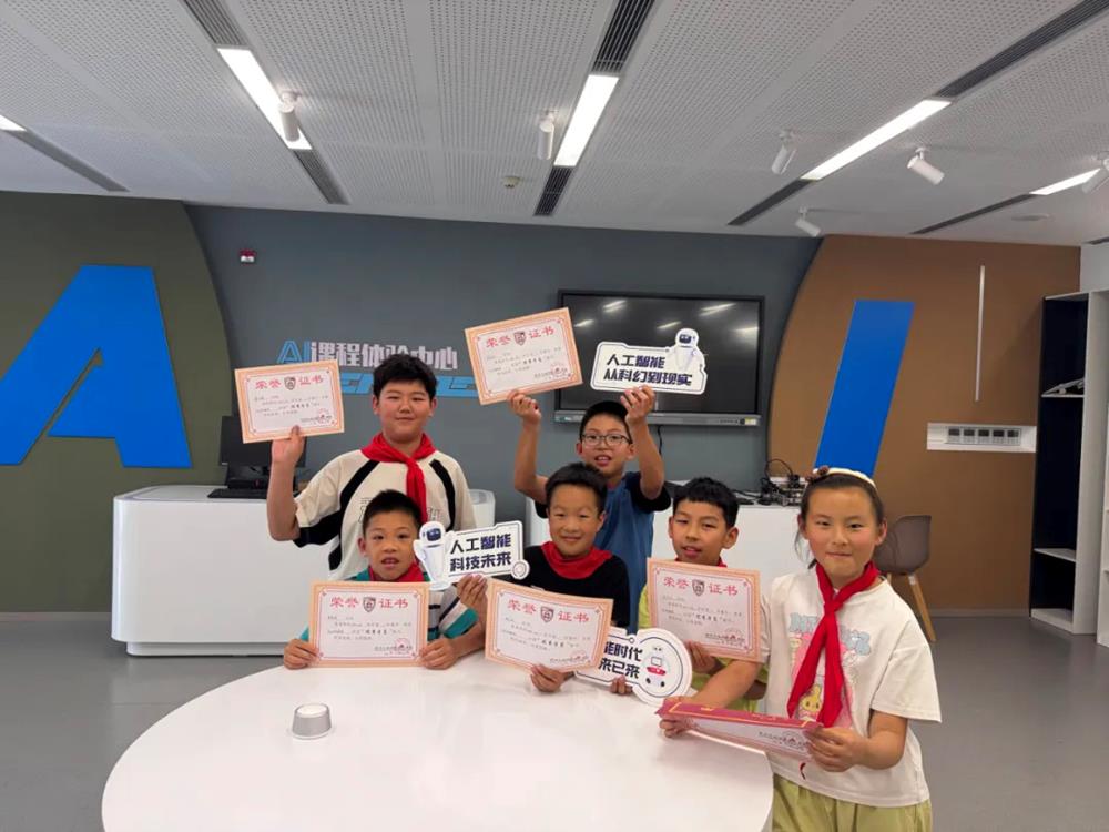 dc4b9aa1bc564b868cd8fb20025901a9.jpg dc4b9aa1bc564b868cd8fb20025901a9.jpg