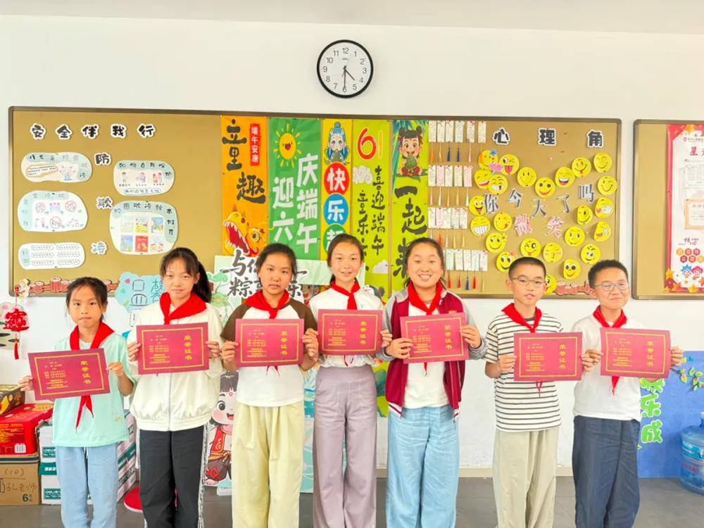 e50ddb3e82a9481f91c8f9390fe30386.jpg e50ddb3e82a9481f91c8f9390fe30386.jpg