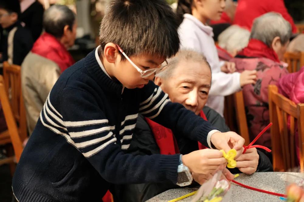 2f2996affefb446e808231cc425939b5.jpg 2f2996affefb446e808231cc425939b5.jpg