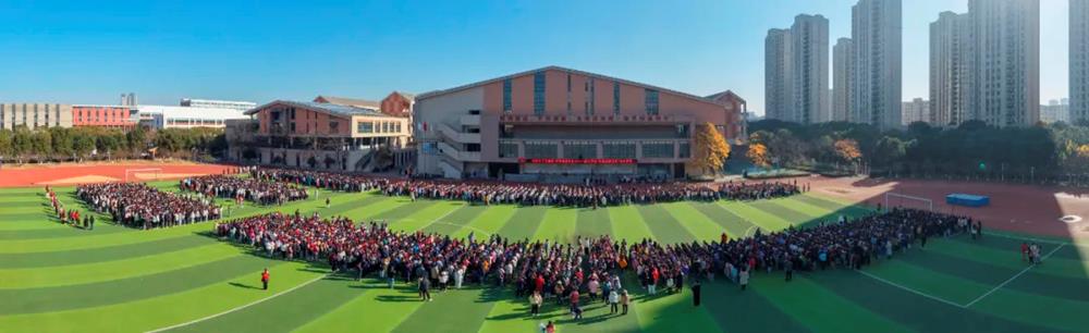 3782f9a2a35440ac85d9ba32cd941d76.jpg 3782f9a2a35440ac85d9ba32cd941d76.jpg