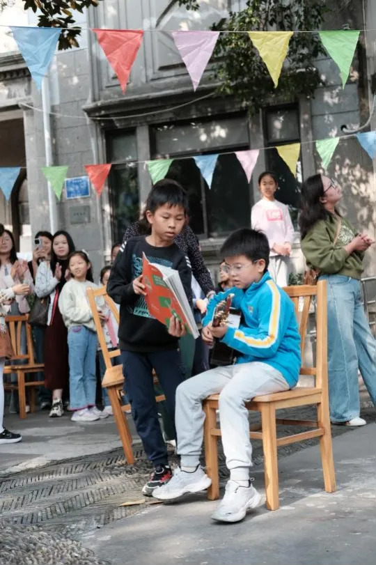 8e6ac4a1f26c4266a958d68b83e1d679.jpg 8e6ac4a1f26c4266a958d68b83e1d679.jpg