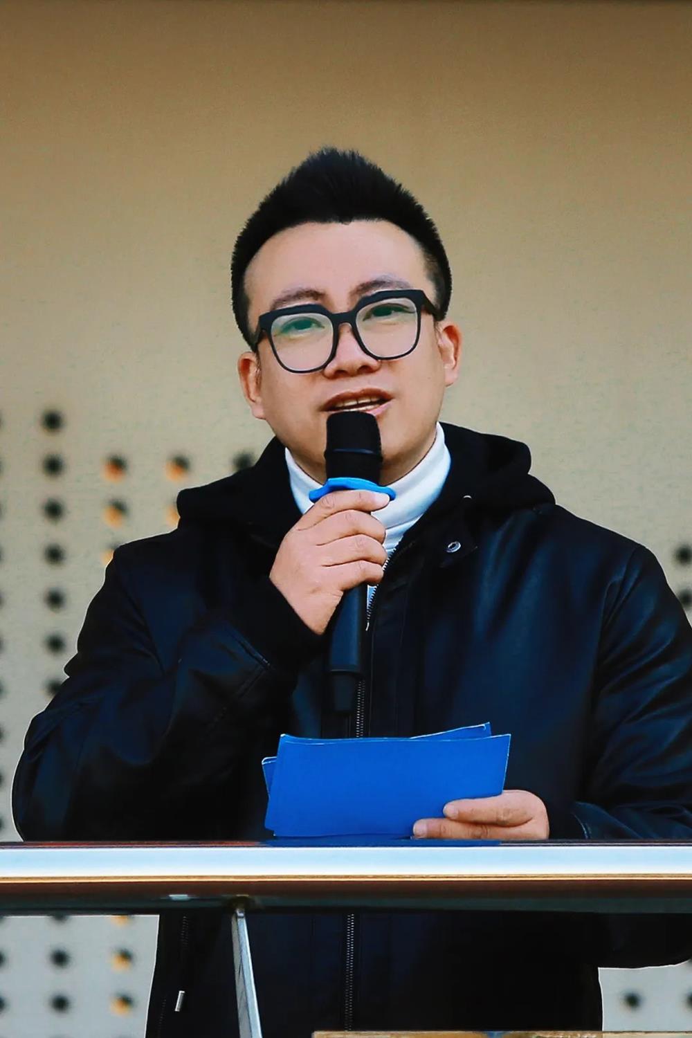 a525a6bbf88d4dbf8802a26a39e883e6.jpg a525a6bbf88d4dbf8802a26a39e883e6.jpg