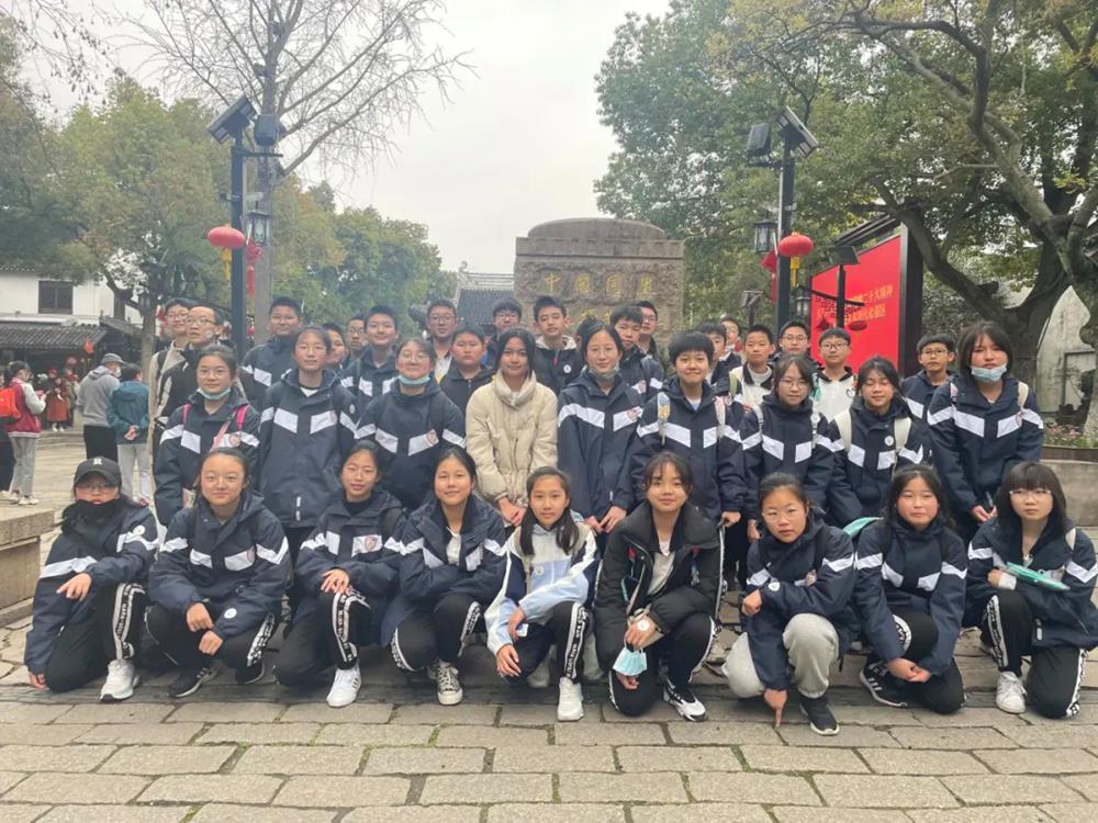 552db31b961247d7b305bf34572b23f4.jpg 552db31b961247d7b305bf34572b23f4.jpg