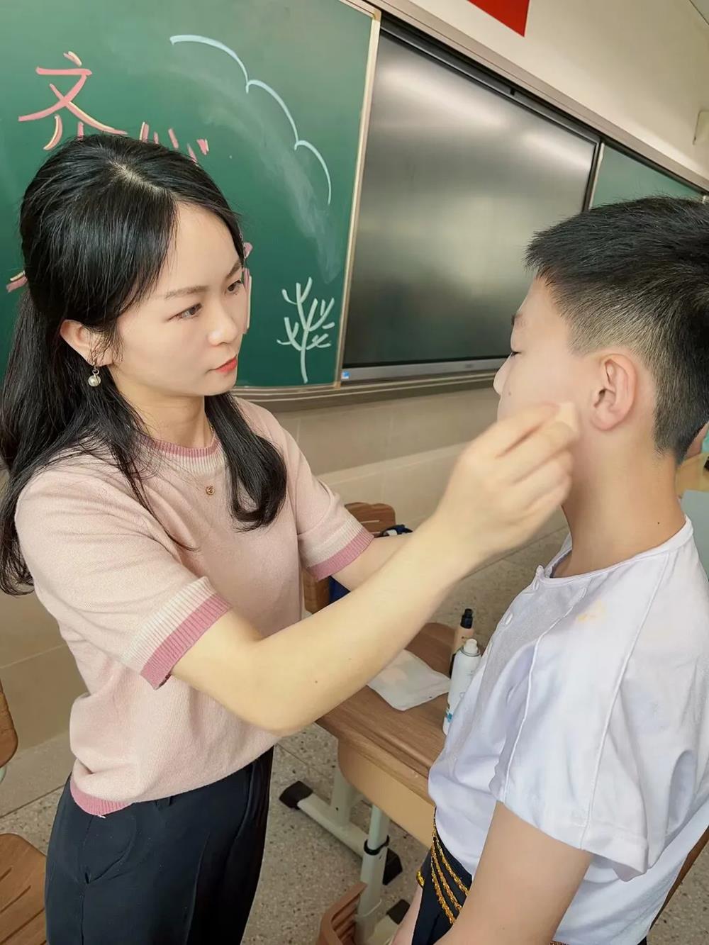 9b6a07800dfc4d03b2a7e5651f46fd09.jpg 9b6a07800dfc4d03b2a7e5651f46fd09.jpg